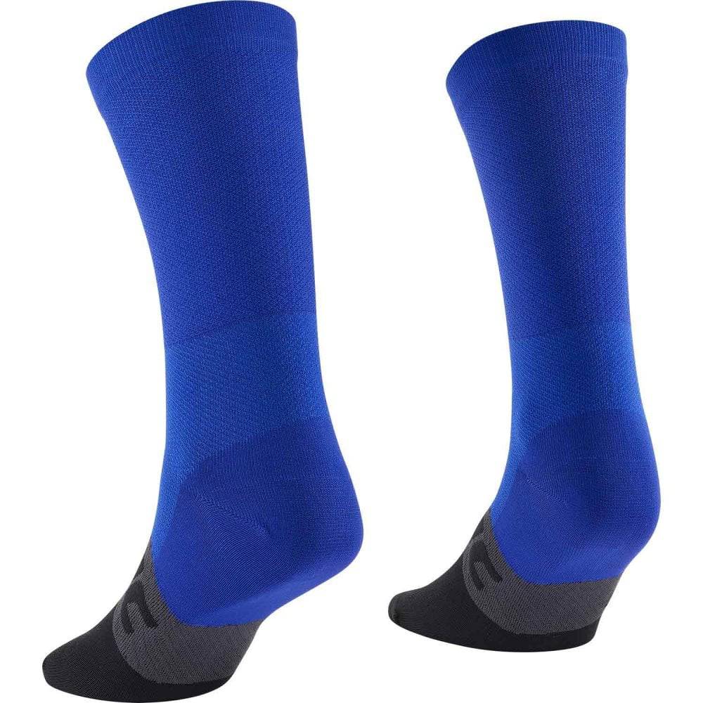 Mavic Aksium high cycling socks in breathable, eco-friendly fabric, featuring durable material and comfortable fit for cyclists.