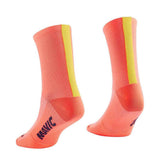 Mavic Essential mid socks with breathable mesh, odor control, and anatomical fit, designed for comfortable active wear.