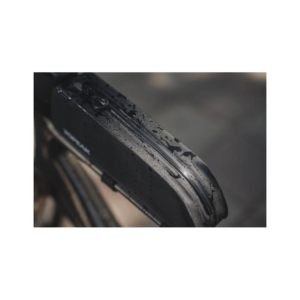 Topeak Fastfuel Drybag II black top tube bike bag, weatherproof with 0.8L capacity, designed for cycling accessories.