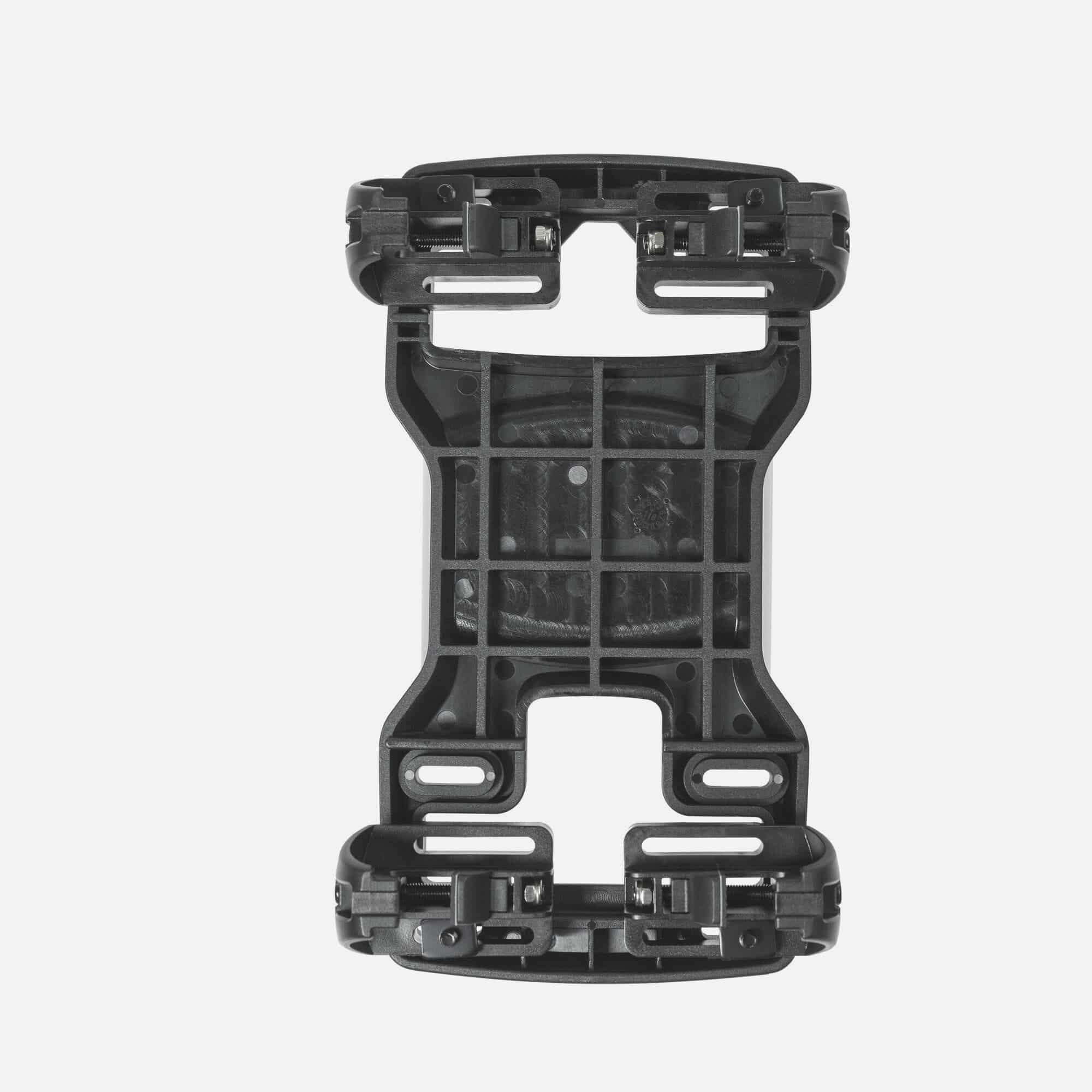 Black Basil MIK carrier plate for bike luggage carriers, fits 100-170mm width, durable bike accessories for secure mounting.