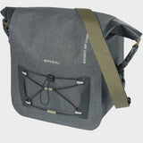 Basil Navigator Storm KF handlebar bag in black, waterproof with reflective logos, 10-11L capacity for cycling accessories.