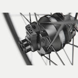 DT Swiss G 1800 SPLINE 700c front disc brake dynamo wheel with clincher tires and 25x24mm rim width, designed for bike components