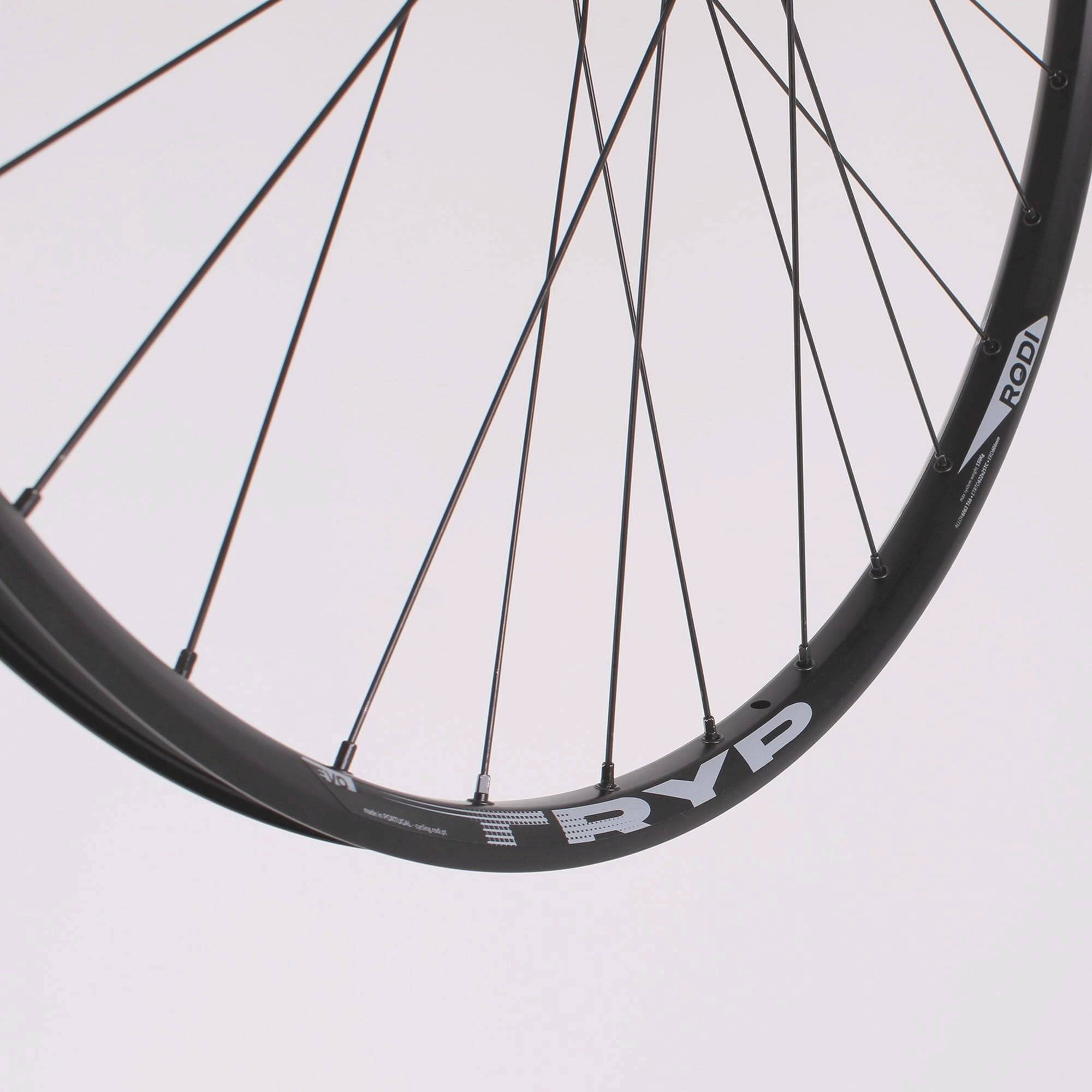 M Part Wheels M25 v2 29-inch boost front MTB wheel with tubeless-ready hub and 110x15mm boost axle, mounted on a mountain bike.