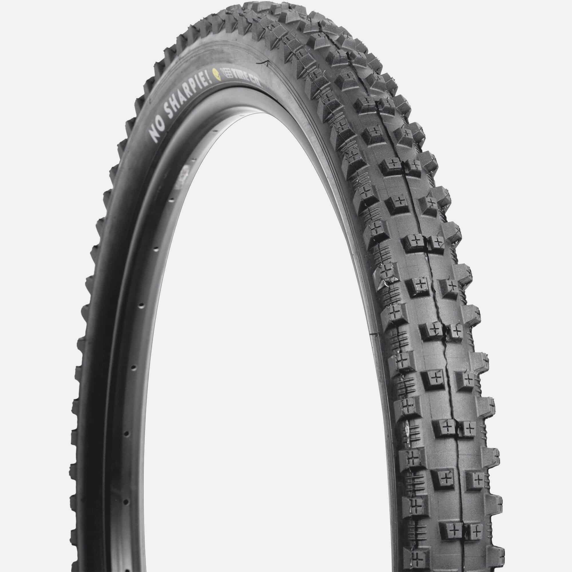 Nutrak Snap WLT Full 40 Compound GXE Core 29x2.35 mountain bike tire for enduro and downhill racing, showing tread pattern.