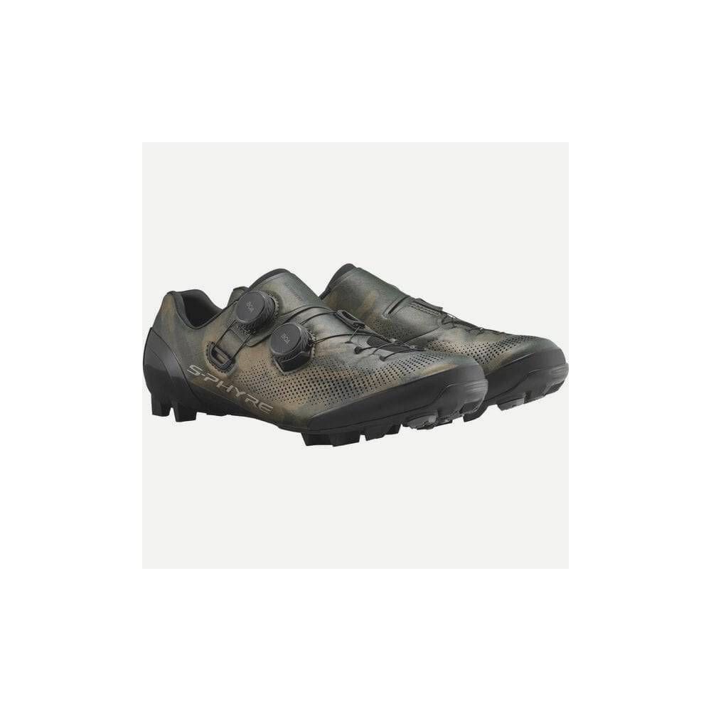Shimano S-PHYRE XC9 MTB cycling shoes for cross-country racing, featuring lightweight design and durable sole for cross country riding.