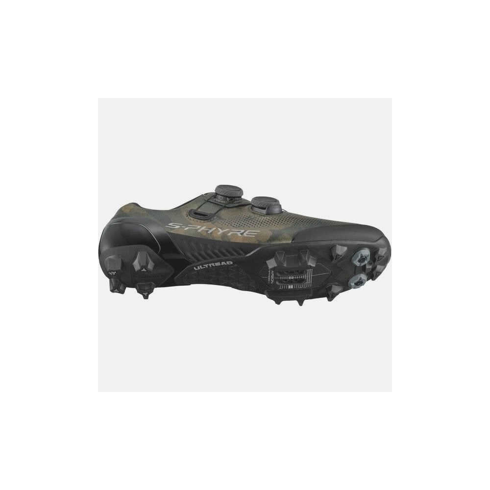 Shimano S-PHYRE XC9 MTB cycling shoes with black and red design, featuring cleat compatibility and breathable mesh uppers.