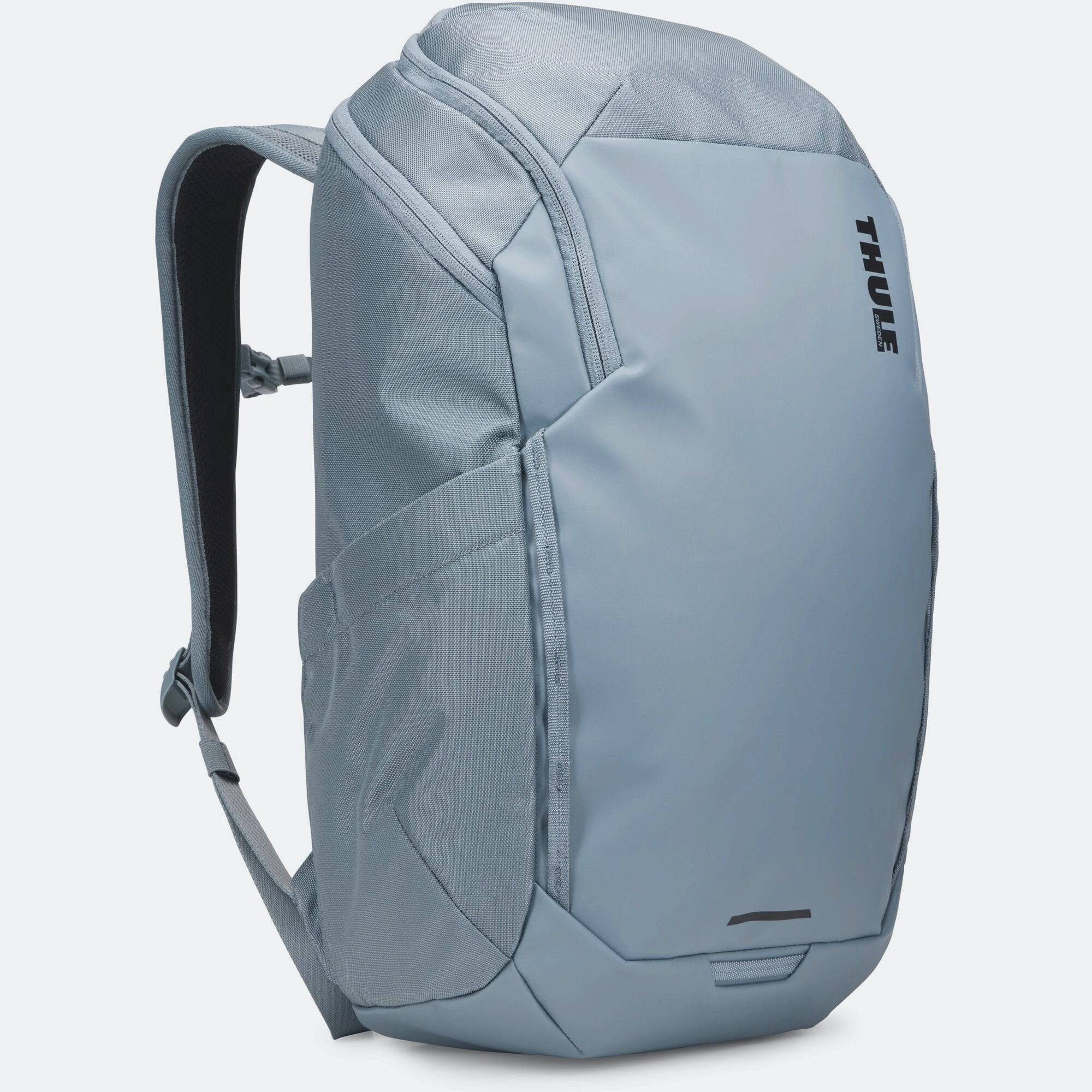 Thule Chasm Recycled 26L backpack with weather-resistant fabric, durable design, and laptop compartment for versatile accessories.
