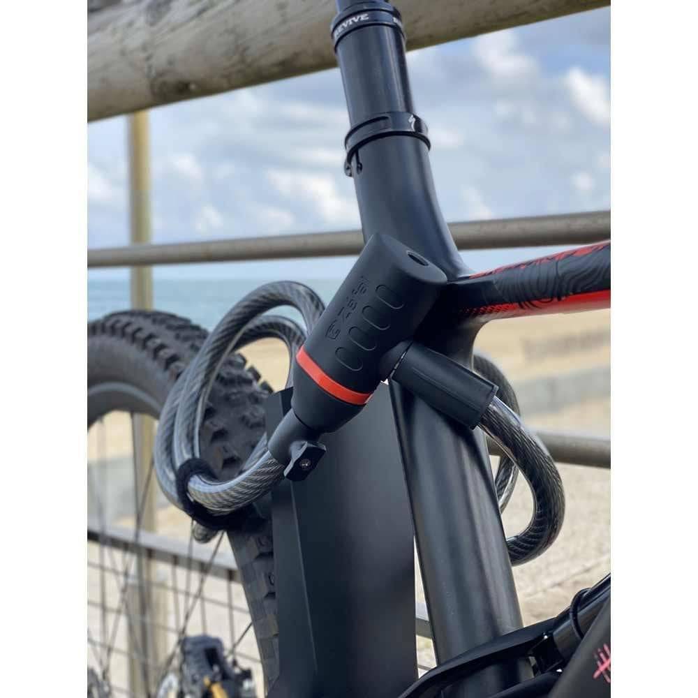 Zefal K-Traz C9 cable lock with mounting clip and three keys, bike security accessory, durable steel coil lock for bicycles