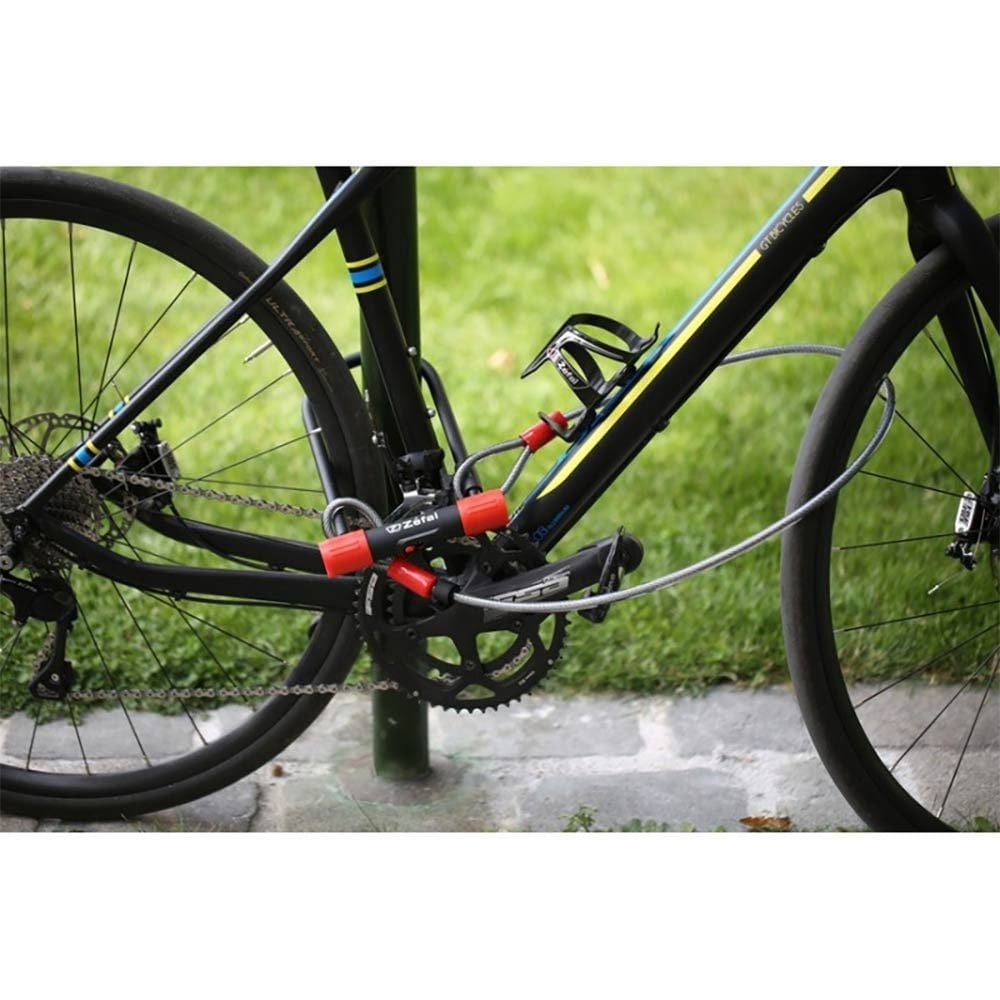 Zefal K-Traz cable lock with flexible vinyl coating and velcro strap, designed for bike security and easy fastening.