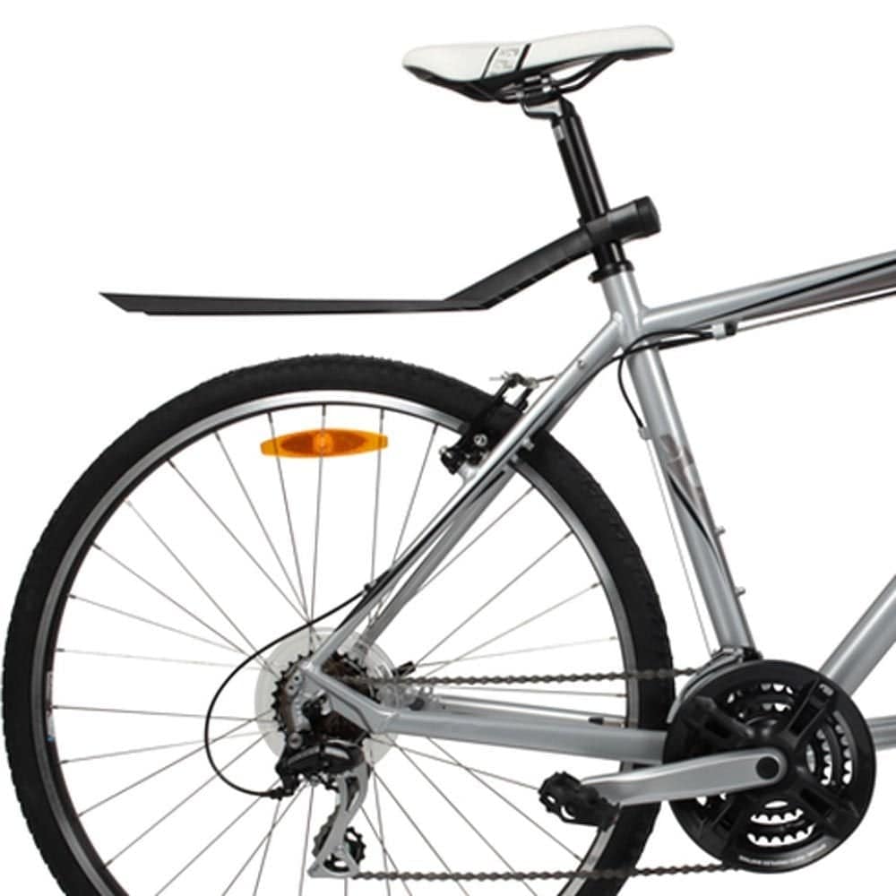 Zefal RC50 Road Guards Deflector rear mudguard attached to a city bike, designed to protect against mud and water splashes.