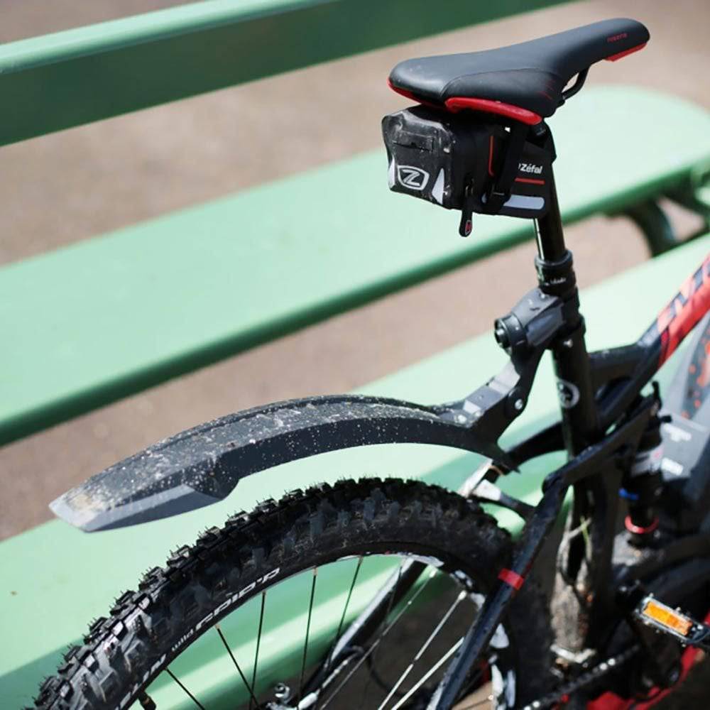 Zefal Mountain Guards RM60 rear clip-on mudguard with reflective ring for 26 and 27.5-inch mountain bike wheels.
