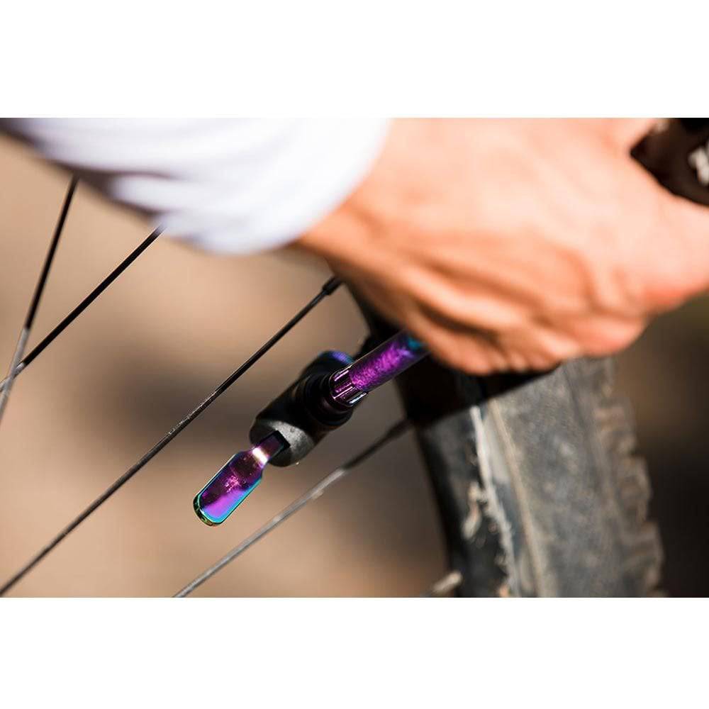 Zefal MT Mini Pump for mountain bike tires, compact handheld pump suitable for 26-29 inch MTB tires, accessory for bike maintenance