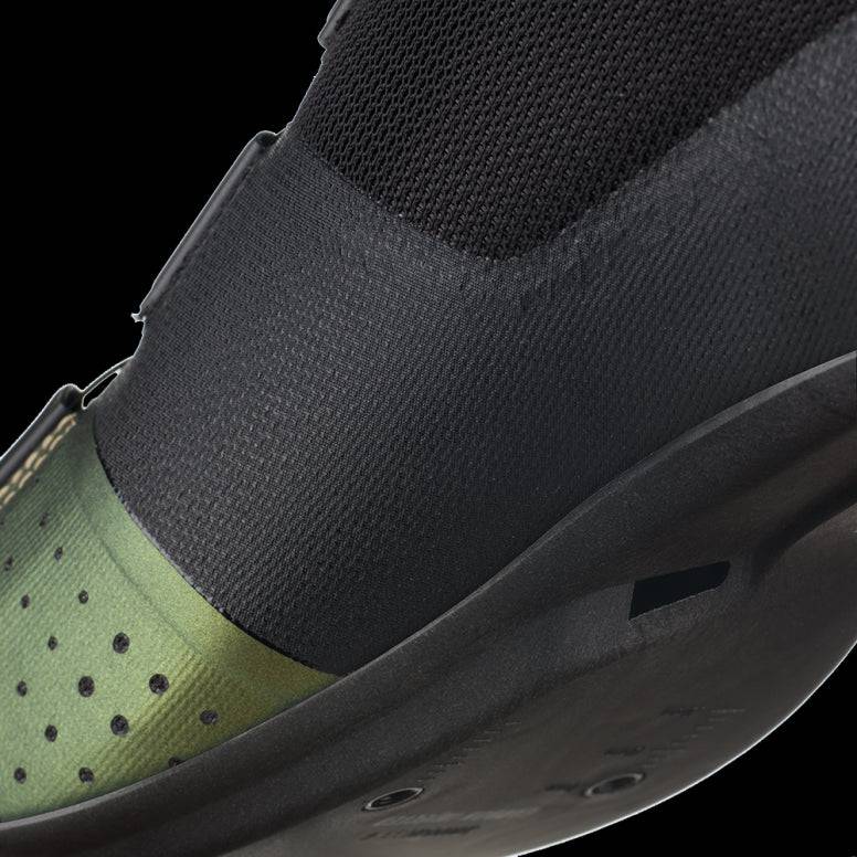 Fizik R4 Tempo Overcurve Wide | Swinnerton Cycles