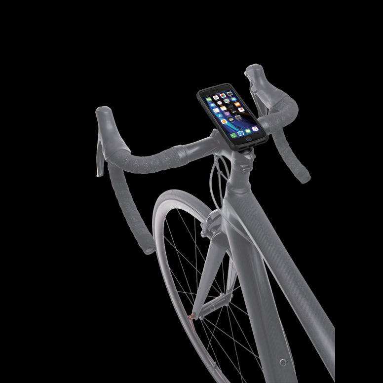 Topeak RideCase for iPhone SE/8/7 in black, shockproof bike mount case with QuickClick™ for secure attachment on handlebars.