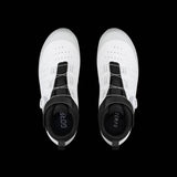 Fizik Tempo Artica R5 GTX winter road cycling shoes with waterproof and insulated features, designed for cold weather riding.