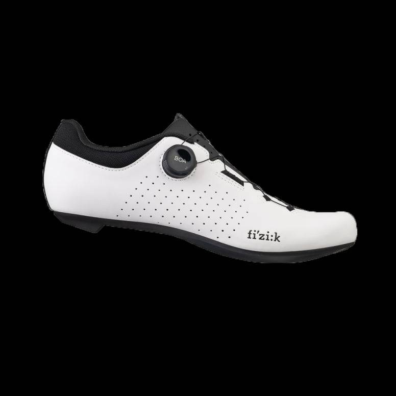 Fizik Vento Omna road cycling shoes with BOA Fit System, lightweight performance footwear for road riders.