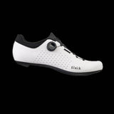 Fizik Vento Omna road cycling shoes with BOA Fit System, lightweight performance footwear for road riders.