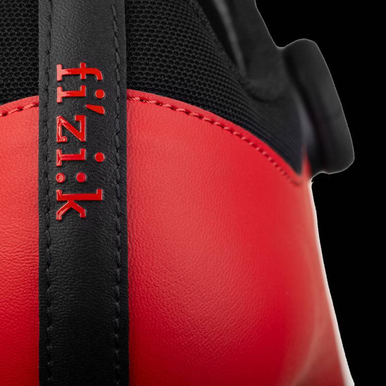Fizik Vento Omna road cycling shoes with BOA Fit System, lightweight performance footwear for serious riders.