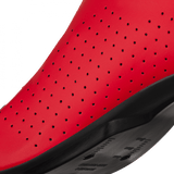 Fizik Vento Omna road cycling shoes with BOA Fit System, black with sleek design, suitable for performance riders