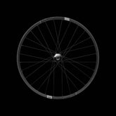 Crankbrothers Synthesis Gravel Carbon rear wheel for gravel bikes, tubeless ready, lightweight and durable bike component.