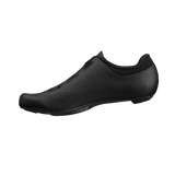 Fizik Vento Omna Wide Fit road cycling shoes with breathable upper and stiff sole, designed for unisex cycling comfort.