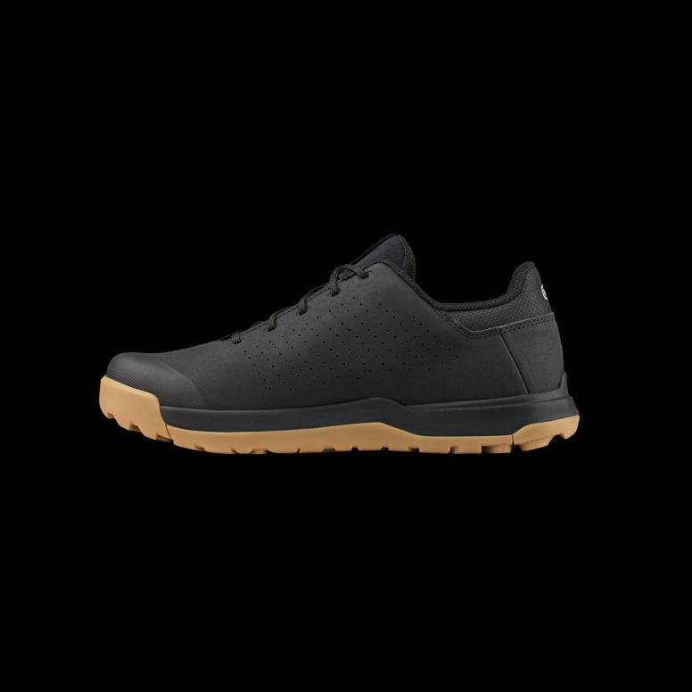Crankbrothers Mallet Trail Lace Black MTB shoes with cleats for trail riding, featuring durable design and comfortable fit.