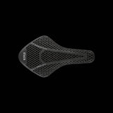 Fizik Transiro Aeris Adaptive R3 black saddle for triathlon and time trial bikes, designed for short-distance cycling comfort.