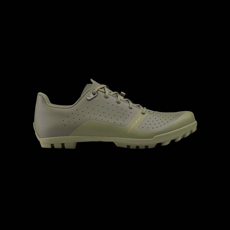 Crankbrothers Candy Lace off-road cycling shoes with durable traction outsole, featuring lace-up design and rugged outdoor footwear.