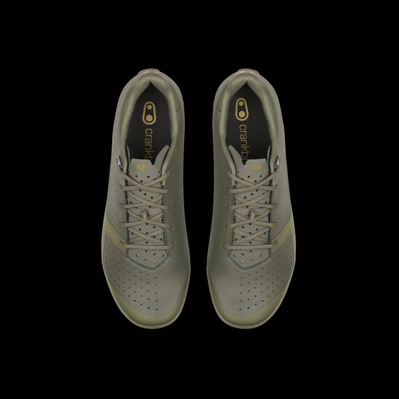 Crankbrothers Candy Lace off-road cycling shoes with durable traction outsole, featuring lace closure and mountain biking design.