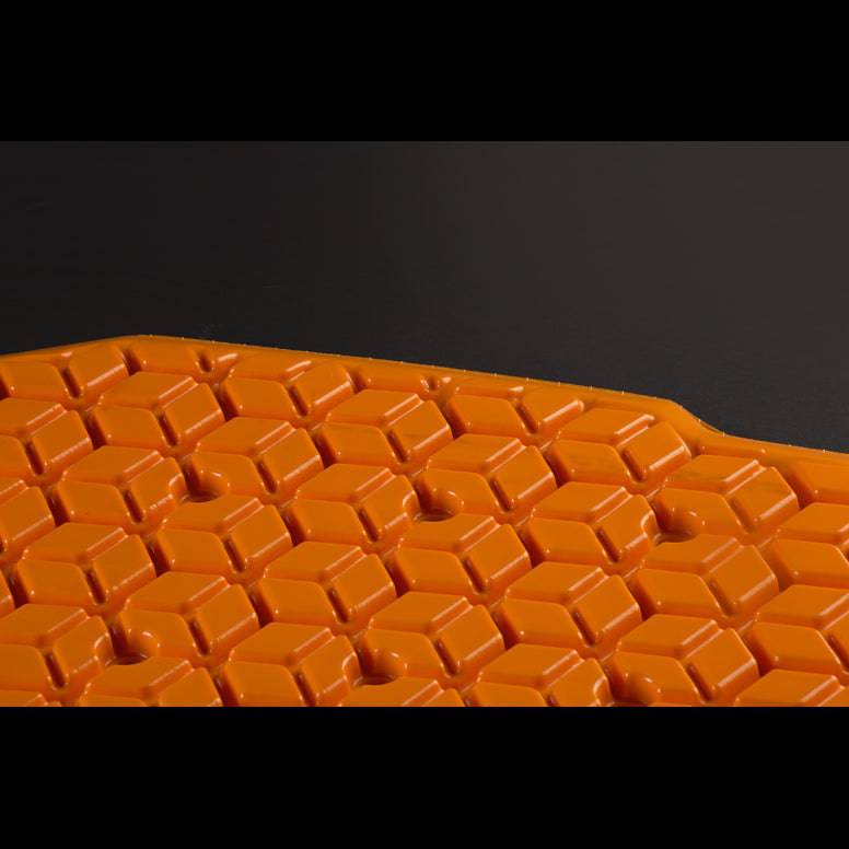 Bluegrass Armour B&S D3O® back and side protection body armor with breathable mesh for safety and comfort.