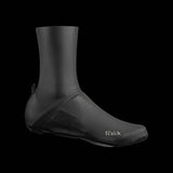 Fizik waterproof cycling overshoes, protect road and off-road shoes from water and mud, made of durable, weather-resistant material.