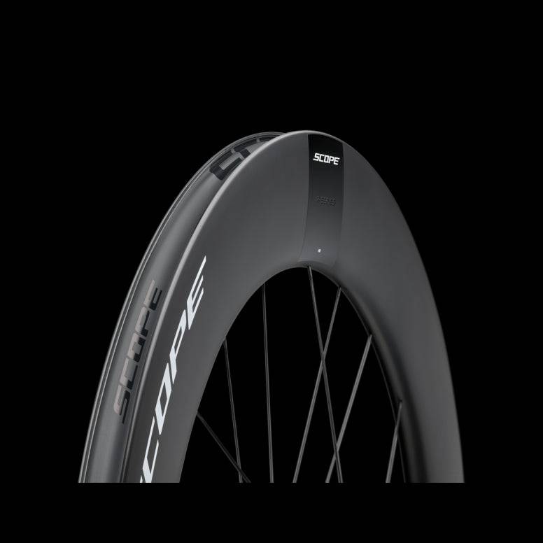 Scope Cycling R8.T V2 85mm TT front wheel, aerodynamic time trial wheel with carbon rim and deep-section design.