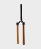 Fox 38 Kashima suspension fork with 180mm travel, 15x110mm Max Taper58 HT C, showcasing the fork's stanchions and crown.