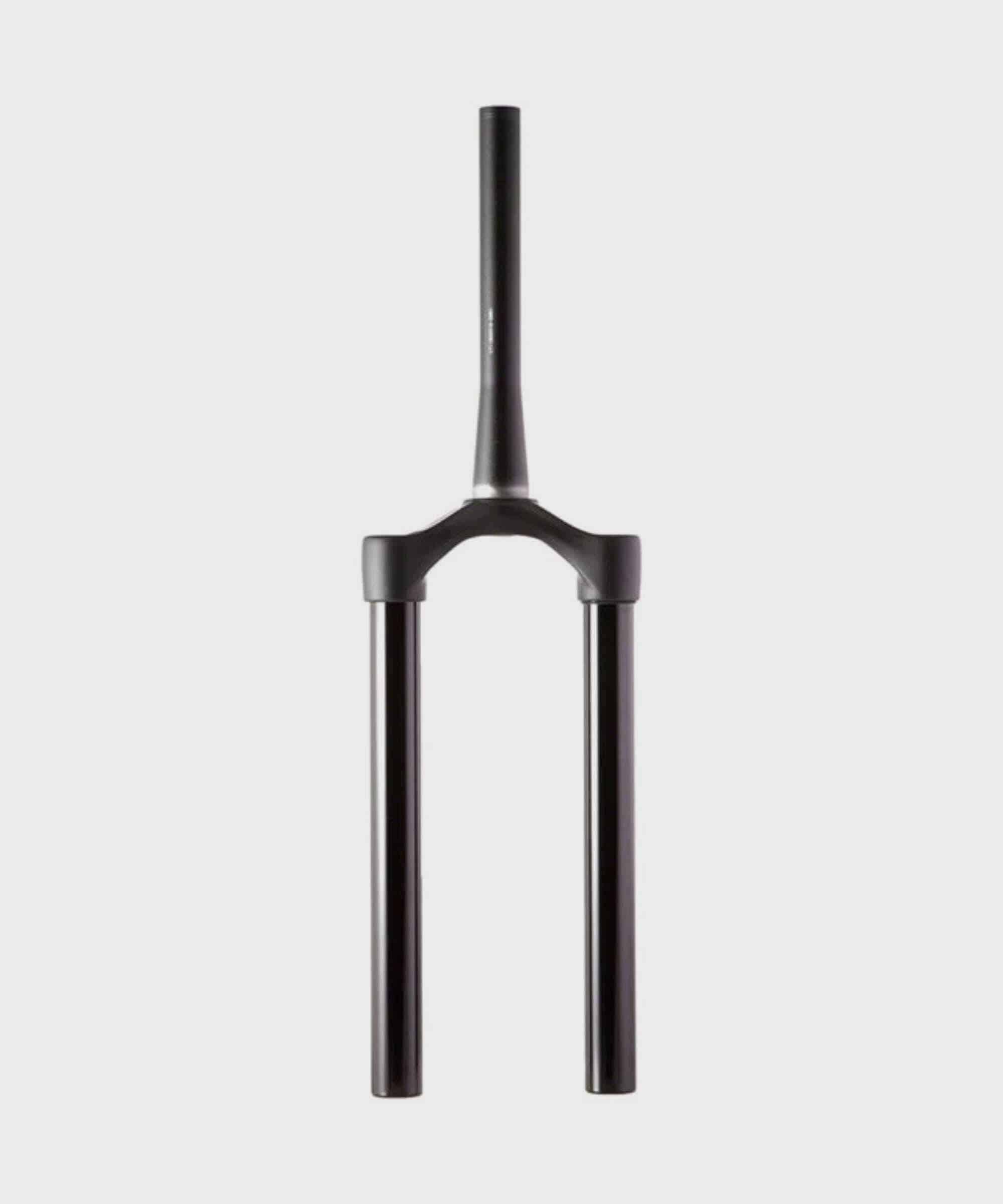 Fox 38 Max suspension fork with 180mm travel, 15x110mm axle, tapered steerer, black anodized finish, for mountain bikes.