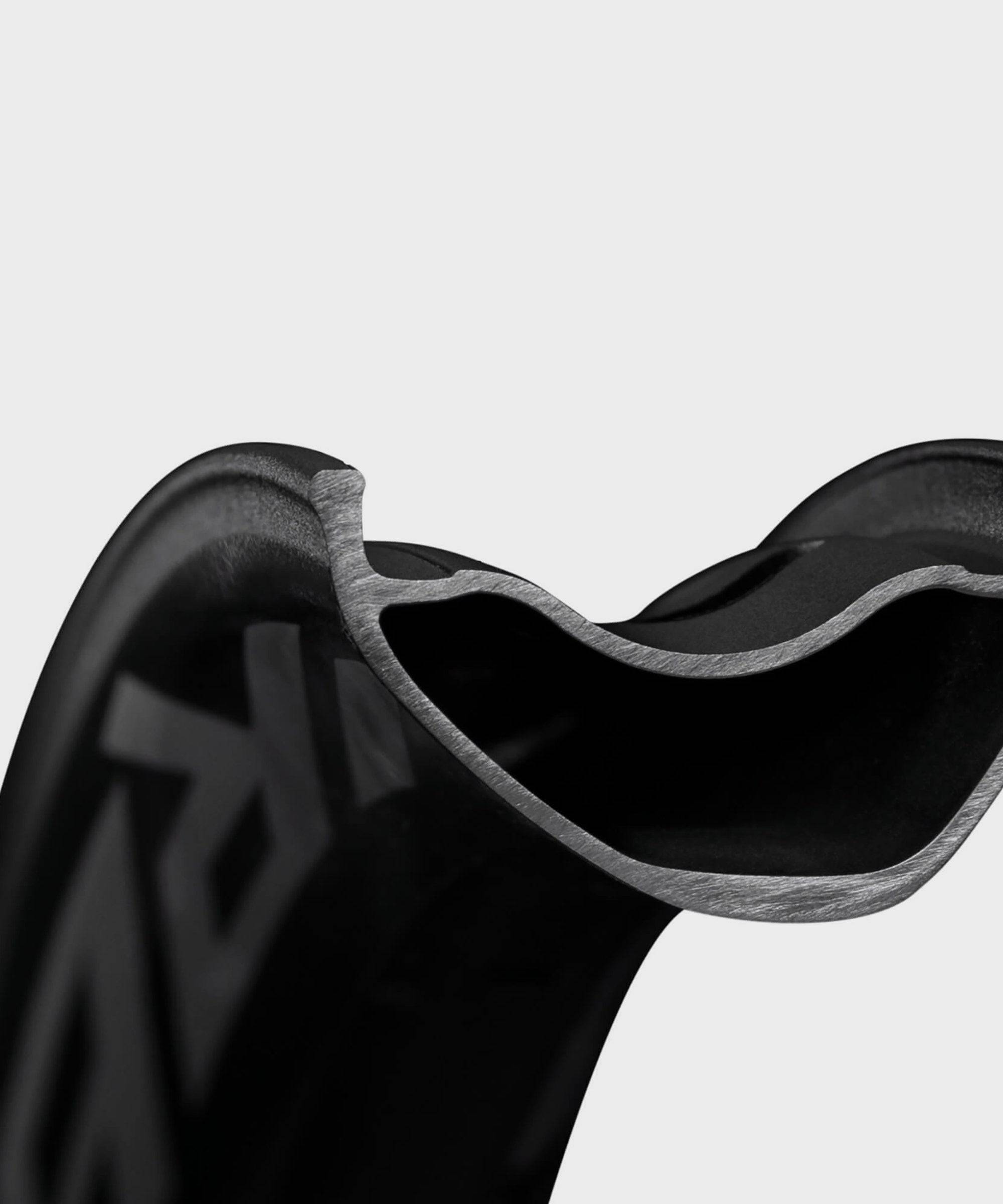 Race Face Turbine EMTB 30mm wheelset for electric mountain bikes, featuring boost and super boost compatibility, with alloy rims and spokes.