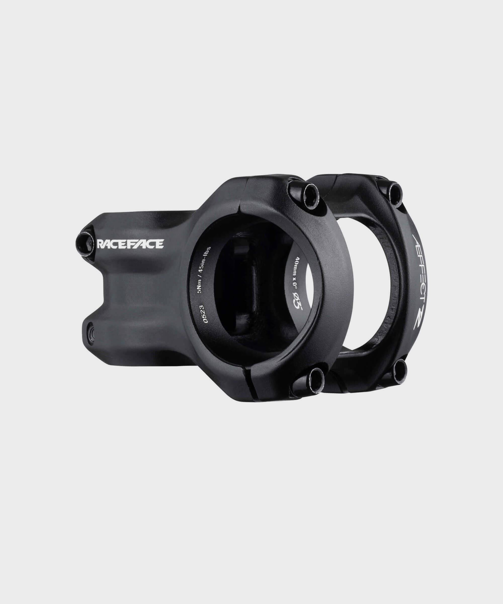 Race Face Aeffect R MTB stem in matte black with 35mm clamp and 1 1/8 inch steerer tube for mountain biking bikes.