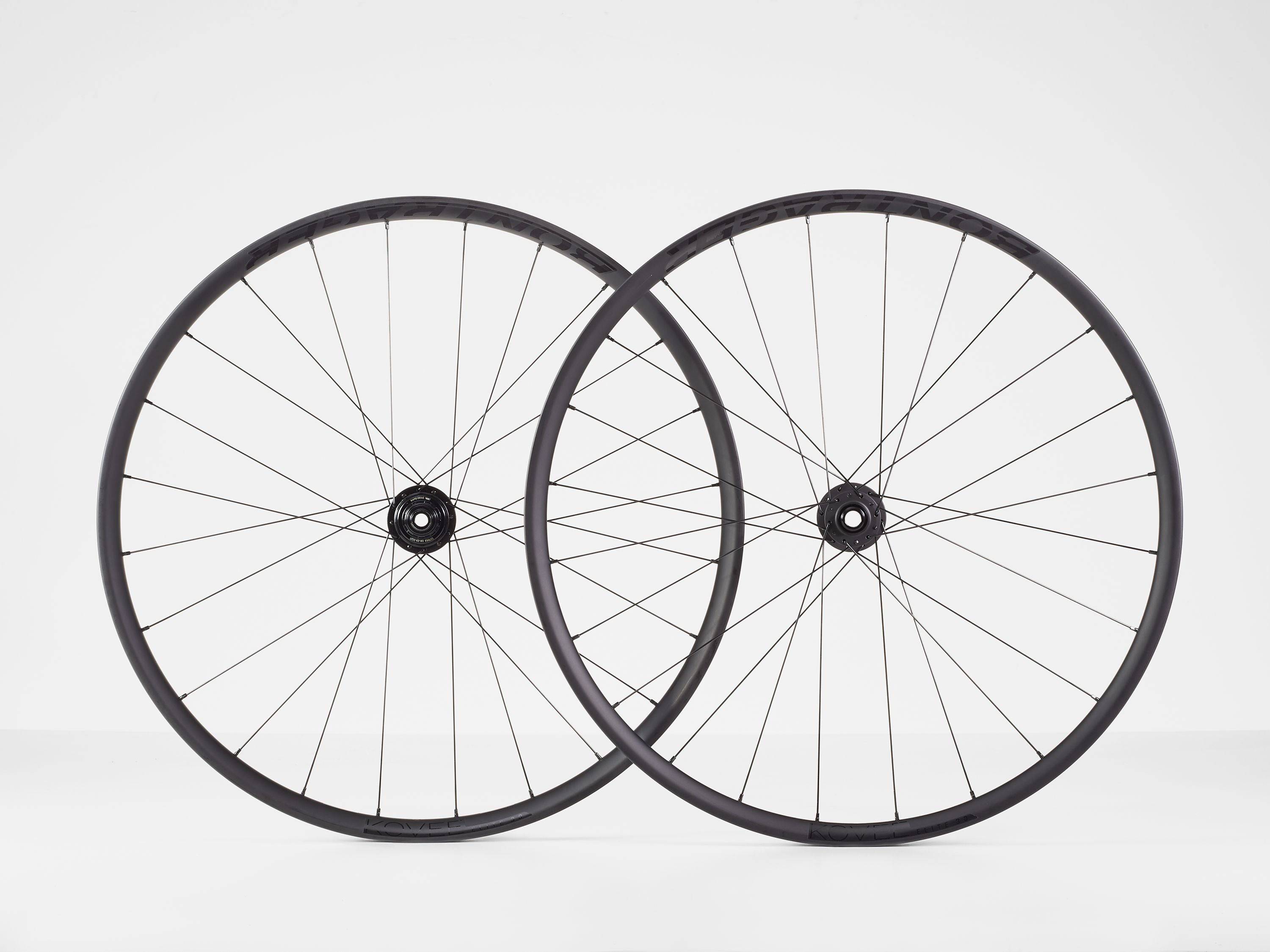 Bontrager Kovee Elite 30 TLR Boost 29 MTB wheel, carbon tubeless-ready mountain bike component with boost hub spacing.