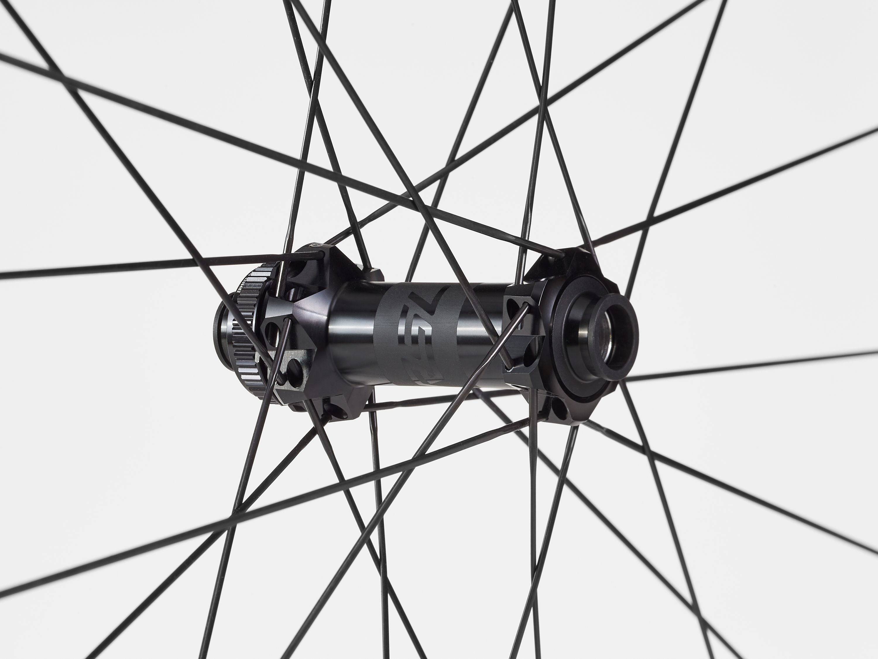 Bontrager Kovee RSL 30 TLR Boost 29-inch MTB wheel with DT Swiss 240s hubs, lightweight mountain bike component.
