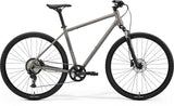 Merida Crossway 20 MY26 hybrid bike with gray and black frame, 700c wheels, designed for urban fitness and commuting.