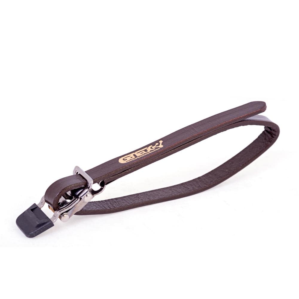 Genetic durable leather toe straps for pedals, bicycle components, with adjustable design for secure fit and enhanced cycling performance.