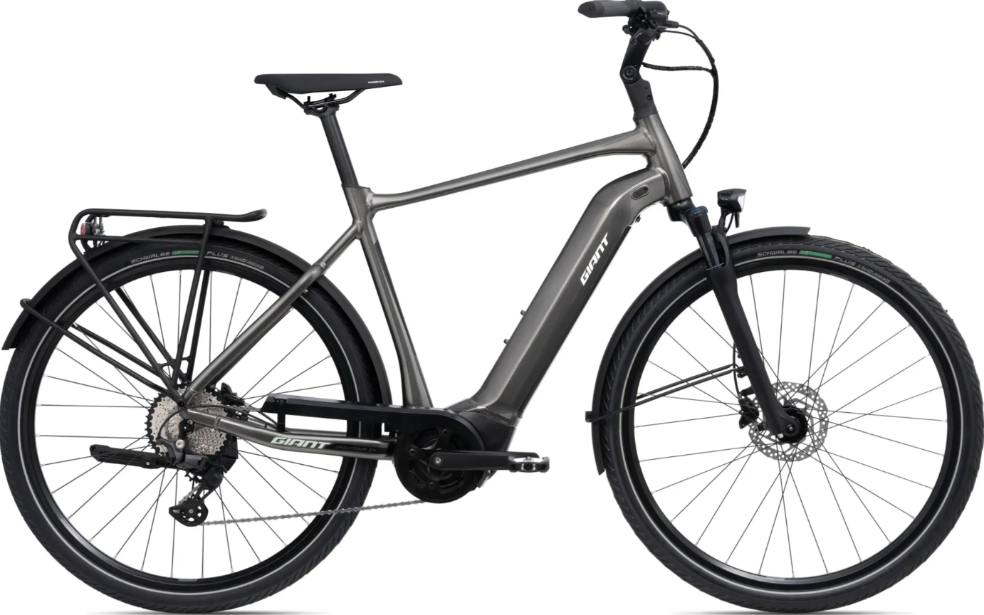 Giant DailyTour E+ 2D GTS 25km/h electric hybrid bike for urban commuting, shown in a side view with sleek design and ergonomic features.