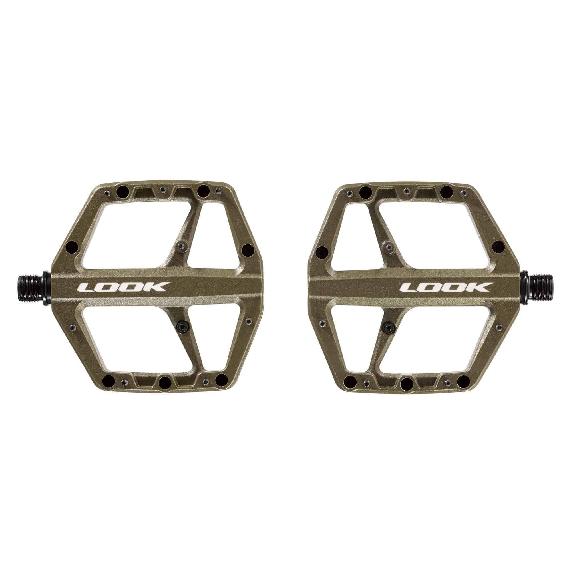 LOOK Trail Roc Flat MTB pedals with durable construction and superior grip, designed for mountain biking components.