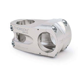 Thomson Elite Stem X4 in silver for MTB, fits 31.8mm handlebars, designed for stiffer forks and enhanced bike control.