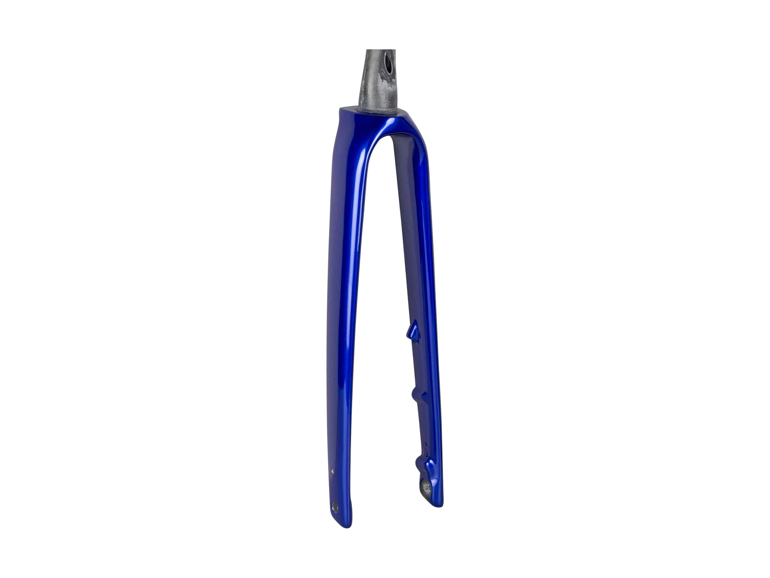Trek 2023 Domane SL 6 road bike forks for smooth steering and stability, showcasing the lightweight carbon fork design.