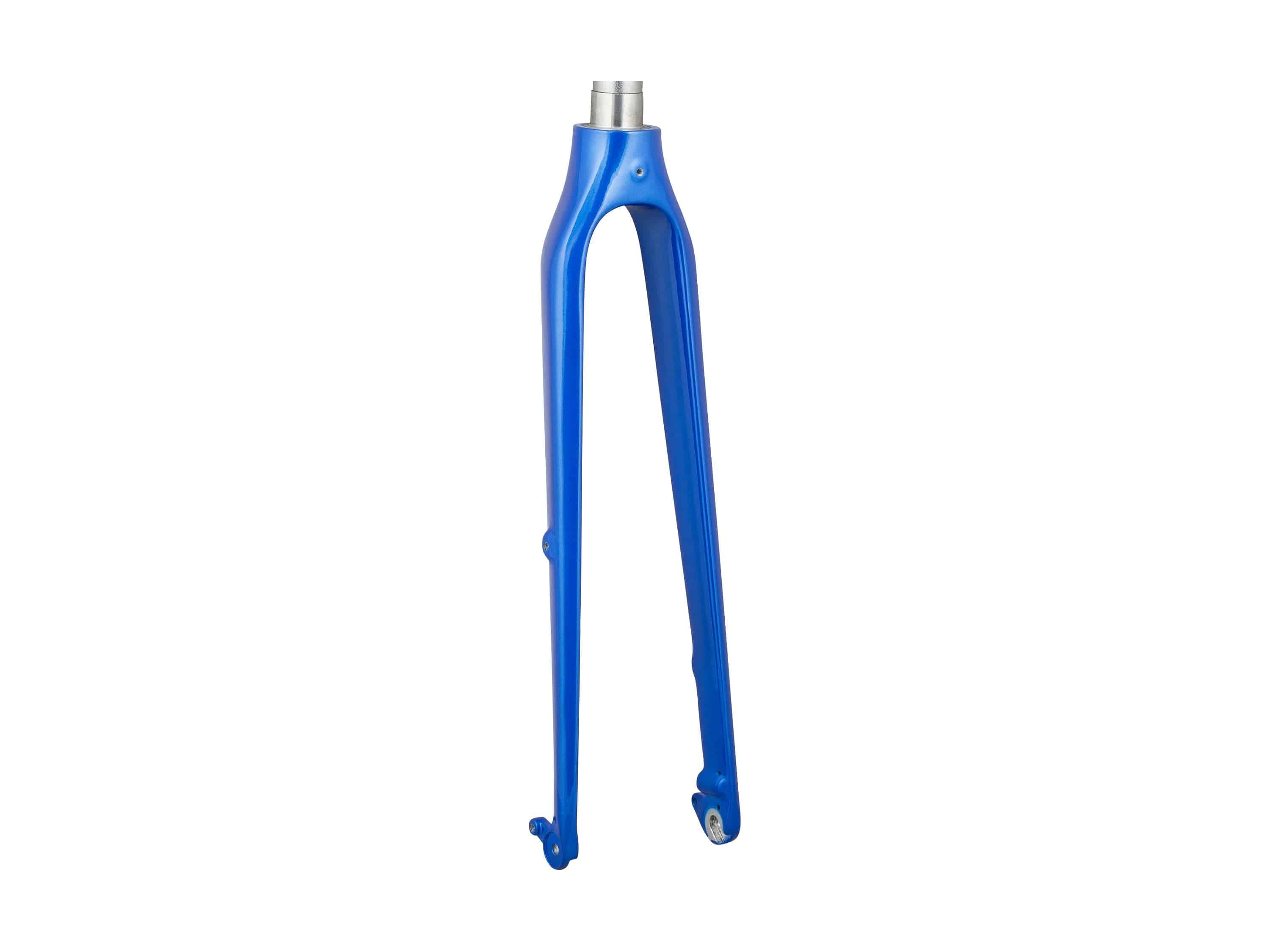 Trek FX 3 rigid disc brake fork for road bikes, featuring precise steering and lightweight component design.