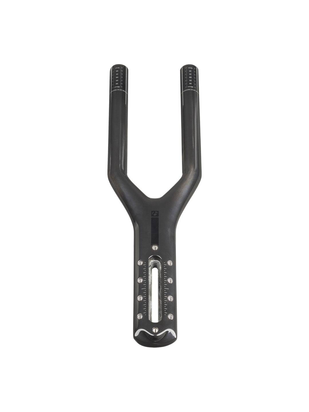 Trek Aero handlebar with TT Mono extensions and 6mm hardware for road bikes, featuring aerodynamic design and lightweight components.