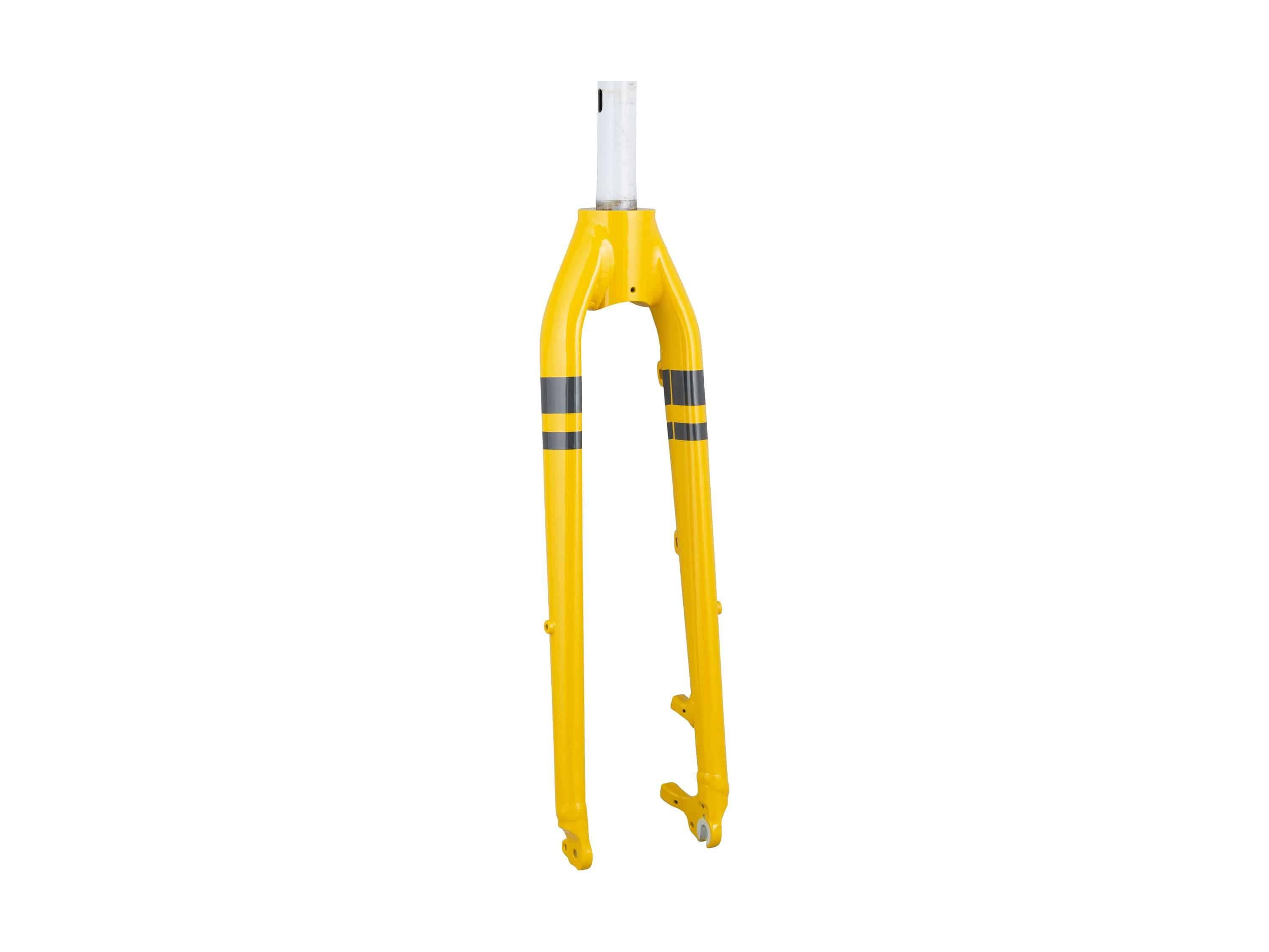 Trek Verve Disc 2024 aluminum threadless rigid fork for road bikes, shown in a close-up view of the component.