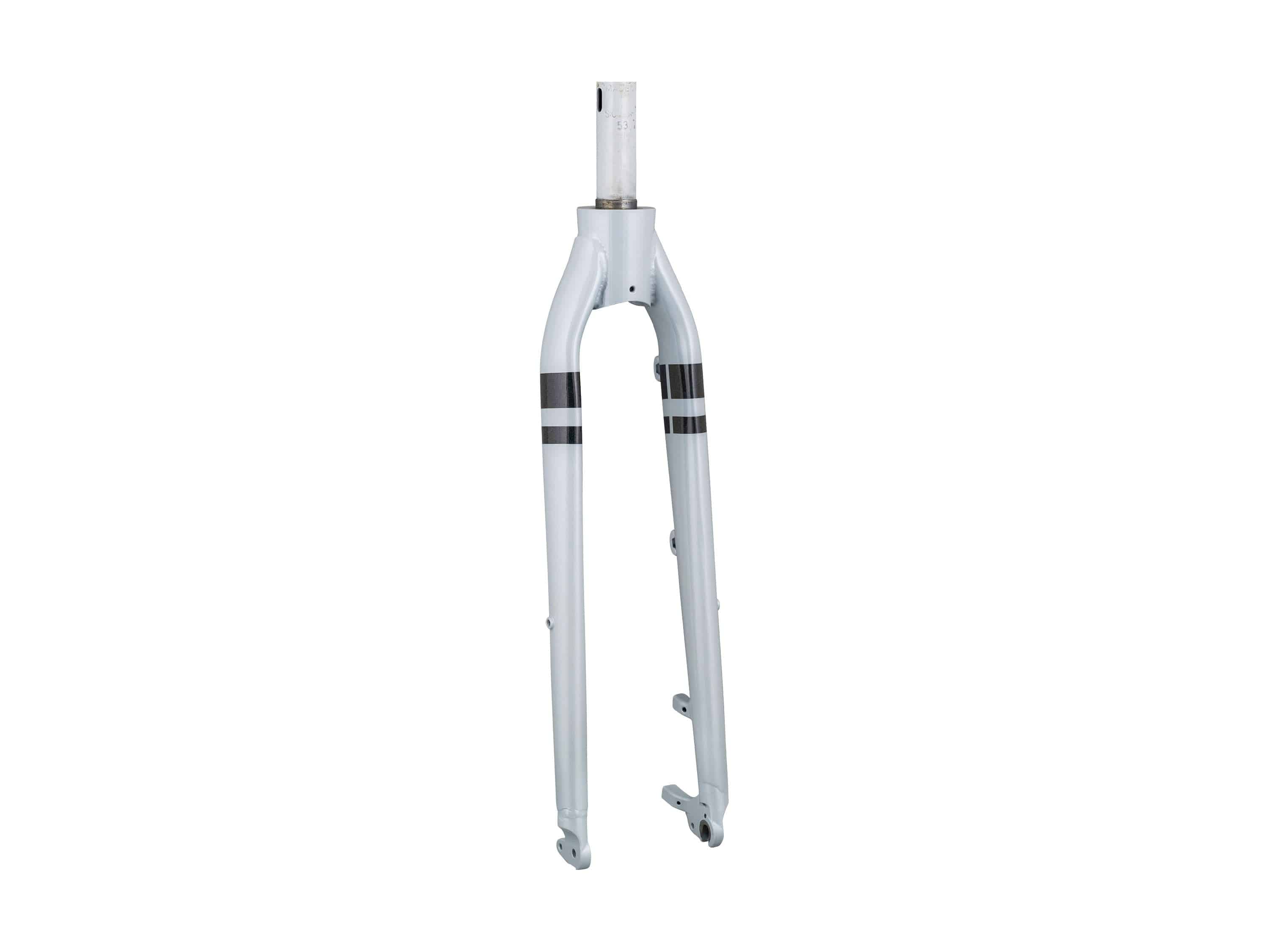 Trek Verve Disc 2024 steel threadless rigid fork for road bikes with disc brake mounting, shown in a close-up of the component.