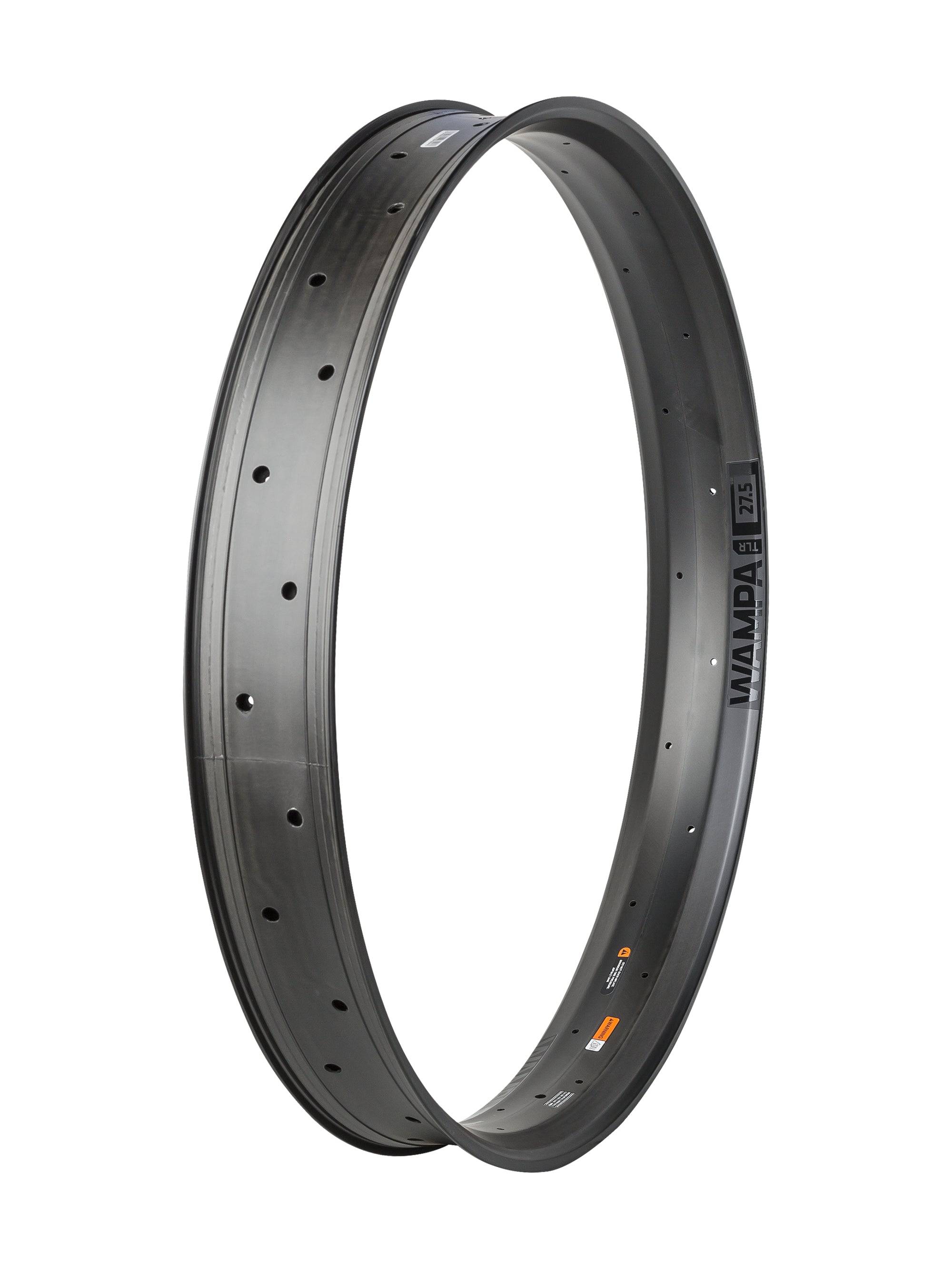 Bontrager Wampa Carbon 27.5-inch MTB rim with 32 spokes, black, suitable for front or rear wheel.