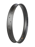 Bontrager Wampa Carbon 27.5-inch MTB rim with 32 spokes, black, suitable for front or rear wheel.